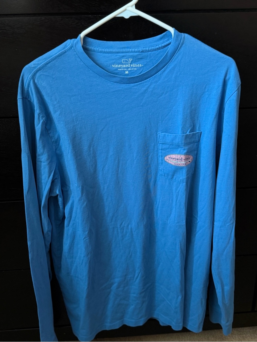 Vineyard Vines Men’s Long-Sleeve Pocket Tee in Bright Blue